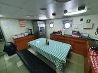 Reefer kuģis pārdod