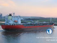 Naftas / Ķīmisko vielu tankkuģis pārdod