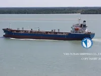 Naftas / Ķīmisko vielu tankkuģis pārdod