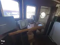 Trallers pārdod
