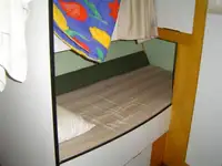 Darba laivas pārdod