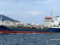 Naftas / Ķīmisko vielu tankkuģis pārdod