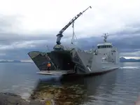 Desanta kuģis, tankkuģis pārdod