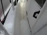 Trallers pārdod
