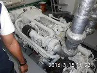 Niršanas atbalsta kuģis pārdod