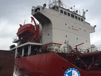 Naftas / Ķīmisko vielu tankkuģis pārdod