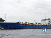 Naftas / Ķīmisko vielu tankkuģis pārdod