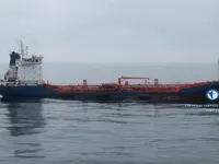 Naftas / Ķīmisko vielu tankkuģis pārdod