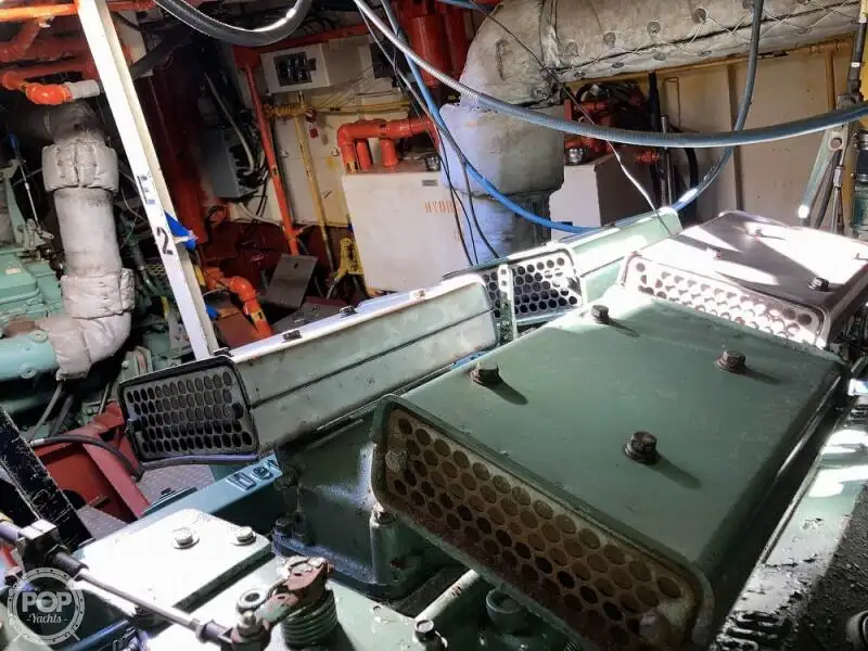 Desanta kuģis, tankkuģis pārdod