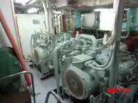 Trallers pārdod