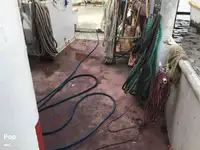 Trallers pārdod