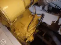 Trallers pārdod