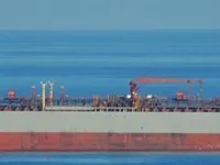 Naftas / Ķīmisko vielu tankkuģis pārdod