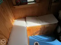 Trallers pārdod