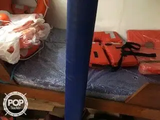 Apgādes kuģis pārdod