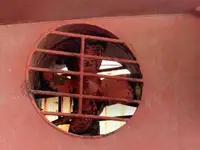 Trallers pārdod