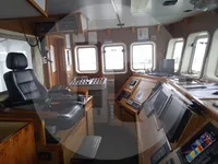 Trallers pārdod