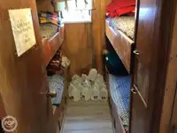 Trallers pārdod
