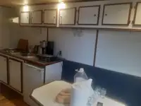 Konteinerkuģis pārdod
