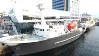 Konteinerkuģis pārdod