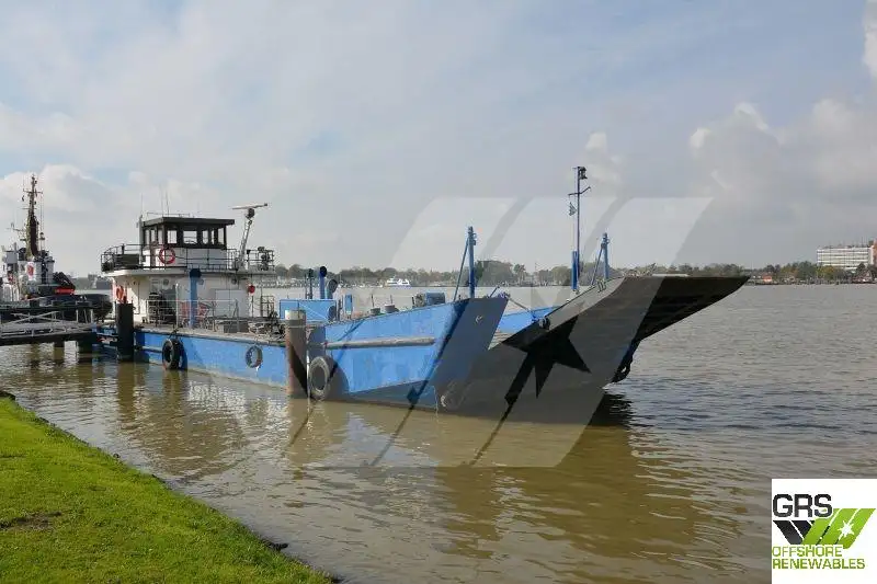 Desanta kuģis, tankkuģis pārdod