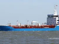 Naftas / Ķīmisko vielu tankkuģis pārdod