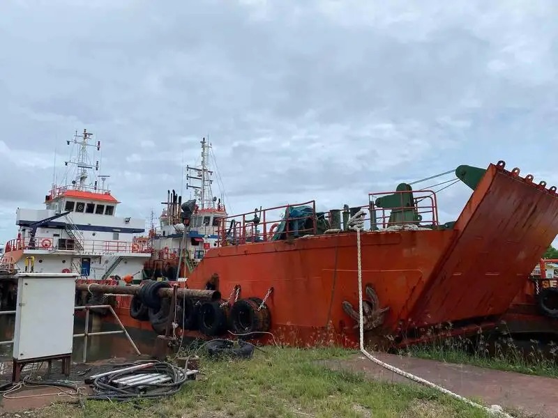 Reefer kuģis pārdod