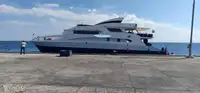 Niršanas atbalsta kuģis pārdod