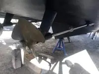 Loču laiva pārdošanā