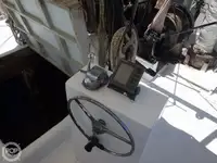 Trallers pārdod