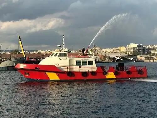 Apkalpes kuģis pārdod