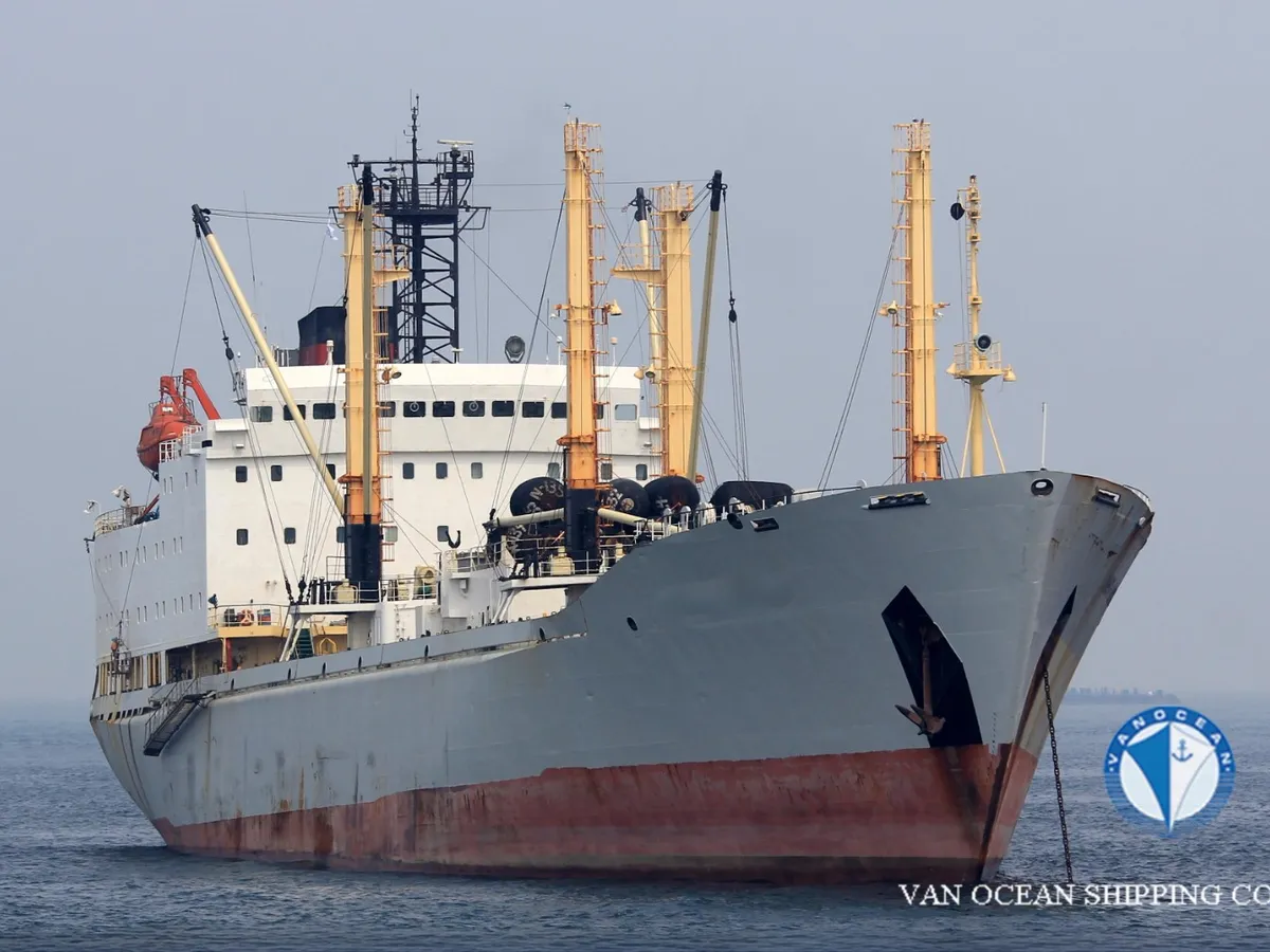 Reefer kuģis pārdod