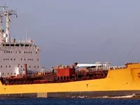 Naftas / Ķīmisko vielu tankkuģis pārdod
