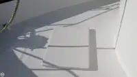 Trallers pārdod