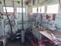 Desanta kuģis, tankkuģis pārdod