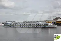 Kruīza kuģis pārdod