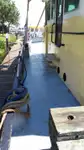 Trallers pārdod