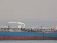 Naftas / Ķīmisko vielu tankkuģis pārdod