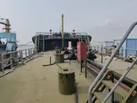 Naftas / Ķīmisko vielu tankkuģis pārdod