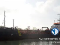 Naftas / Ķīmisko vielu tankkuģis pārdod