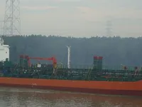 Naftas / Ķīmisko vielu tankkuģis pārdod