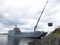 Desanta kuģis, tankkuģis pārdod