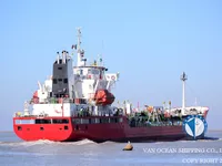 Naftas / Ķīmisko vielu tankkuģis pārdod