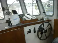 Trallers pārdod