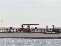 Naftas / Ķīmisko vielu tankkuģis pārdod