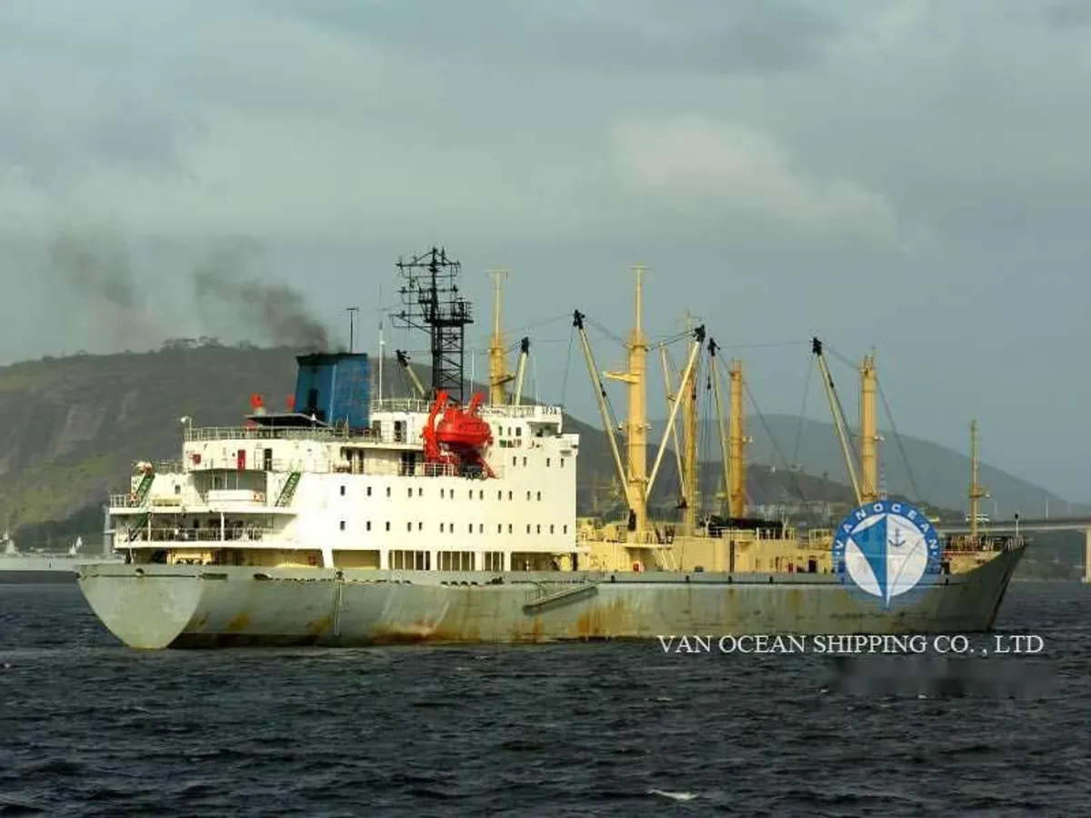 Reefer kuģis pārdod