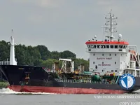 Naftas / Ķīmisko vielu tankkuģis pārdod