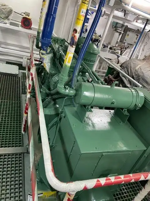 Reefer kuģis pārdod