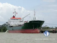 Naftas / Ķīmisko vielu tankkuģis pārdod