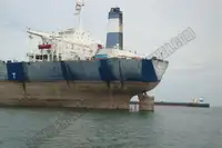 Naftas / Ķīmisko vielu tankkuģis pārdod